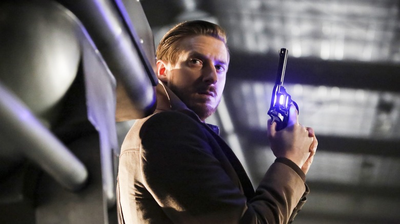 Rip Hunter with gun in DC's Legends of Tomorrow