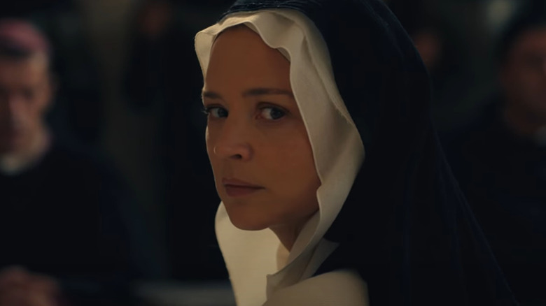 Benedetta Teaser Trailer Paul Verhoevens Lesbian Nun Drama Promises