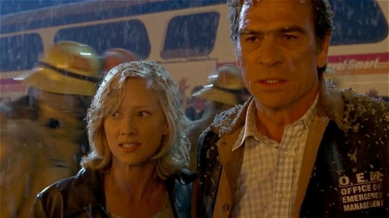 Anne Heche and Tommy Lee Jones Volcano