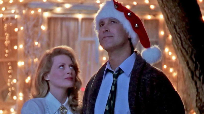 Beverly D'Angelo and Chevy Chase in National Lampoon's Christmas Vacation