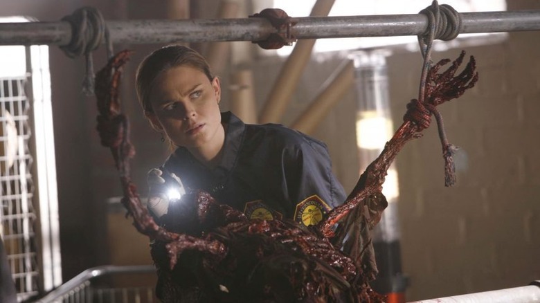 Emily Deschanel in Bones