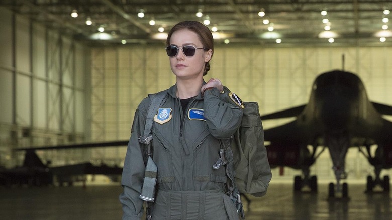 Brie Larson como Carol Danvers em Capitã Marvel