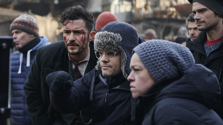 Orlando Bloom and crew in Carnival Row behind the scenes