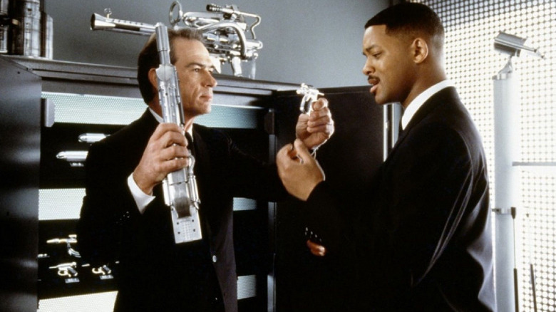 Tommy Lee Jones and Will Smith in Men in Black