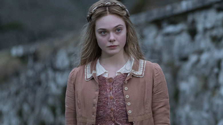 Mary Shelley (Elle Fanning) in Mary Shelley