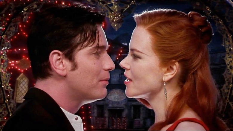 Christian and Satine about to kiss in Moulin Rouge