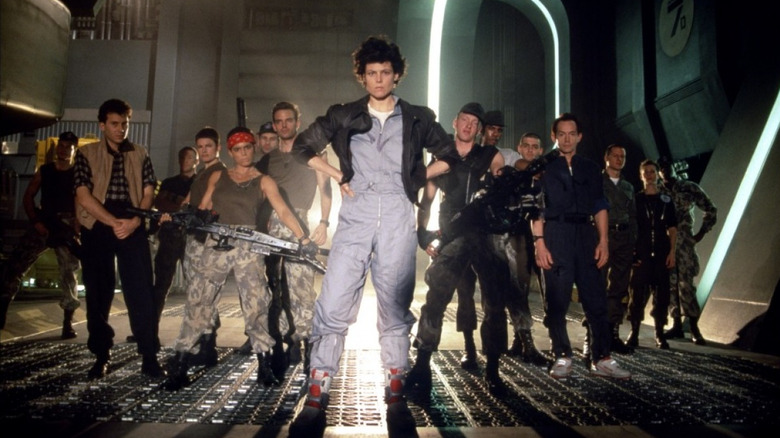 Promotional still of the Colonial Marines in James Cameron's Aliens (1986)