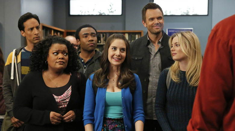 Community - Joel McHale Danny Pudi Gillian Jacobs Alison Brie Yvette Nicole Brown Donald Glover