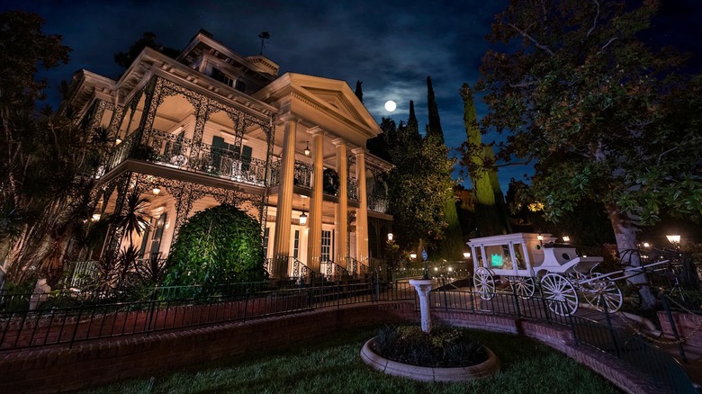 Disneyland Haunted Mansion At Night 