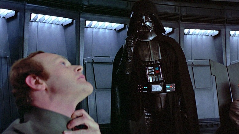 Darth Vader Force chokes an Imperial officer in Star Wars