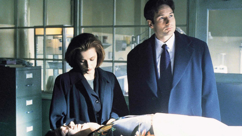 Gillian Anderson and David Duchovny in The X-Files