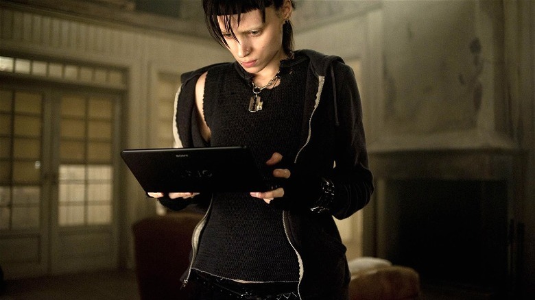 Lizbeth Salander inspects digital information