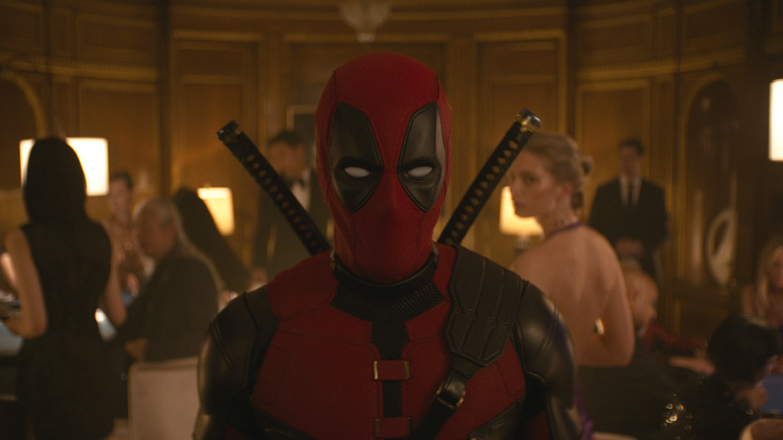 Deadpool & Wolverine Footage Reaction Wade Wilson Brings RRated