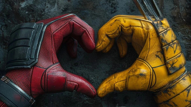 Deadpool & Wolverine, heart hands