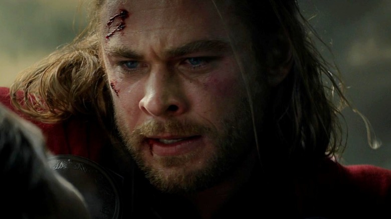 Chris Hemsworth Thor Mundo Sombrio