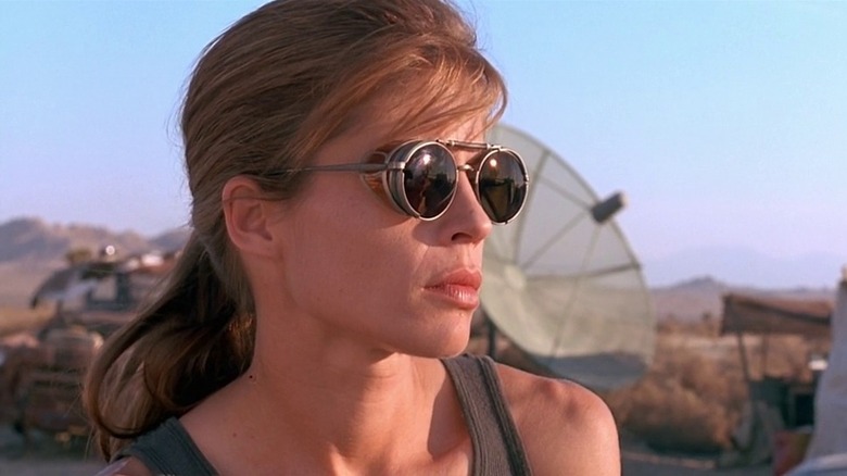 Terminator 2: Judgment Day Sarah in th desert