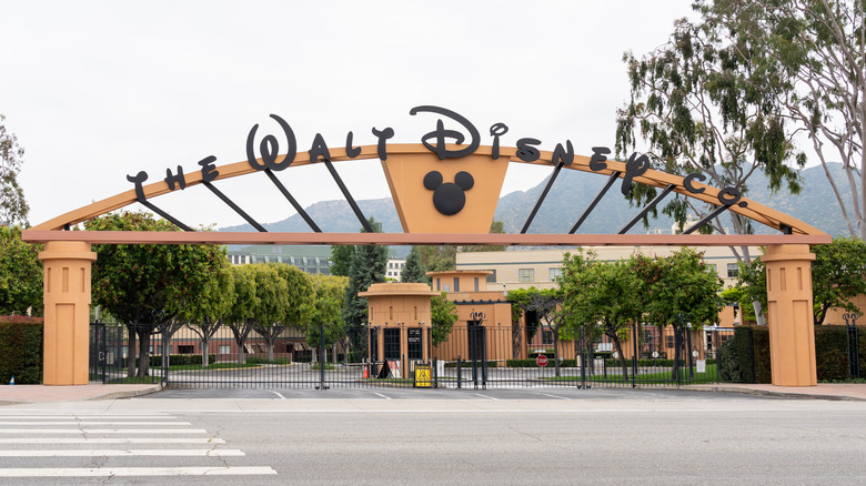 Os portões do Walt Disney Studios