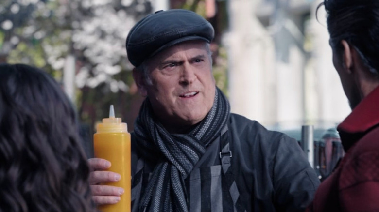 Bruce Campbell as Pizza Poppa threatening thieves with mustard in "Doctor Strange in the Multiverse of Madness"