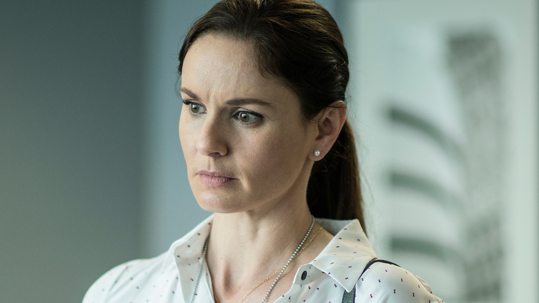 Sara Tancredi looks perturbed in Prison Break