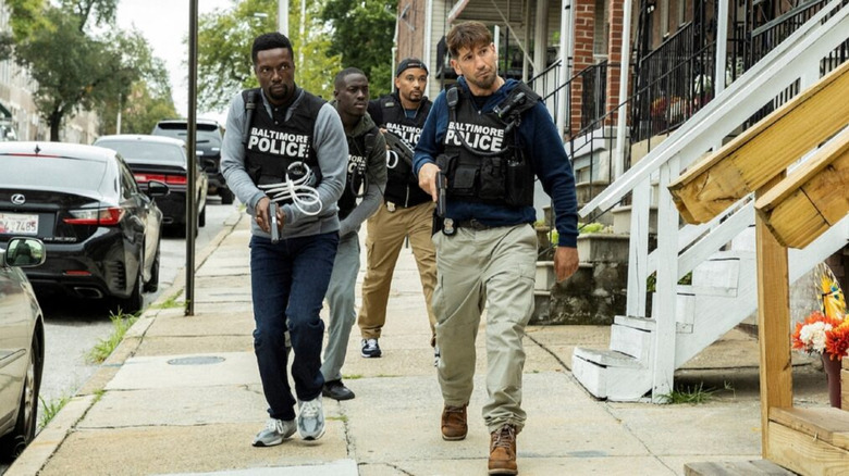 Jon Bernthal and Jamie Hector in We Own This City