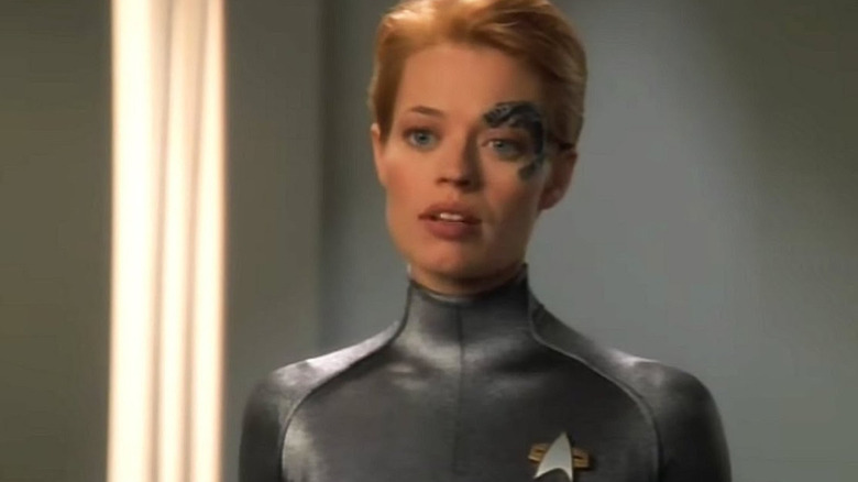 Seven of Nine looking at something off camera in Star Trek: Voyager