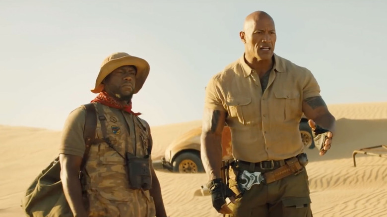 Jumanji dwayne johnson kevin hart in desert