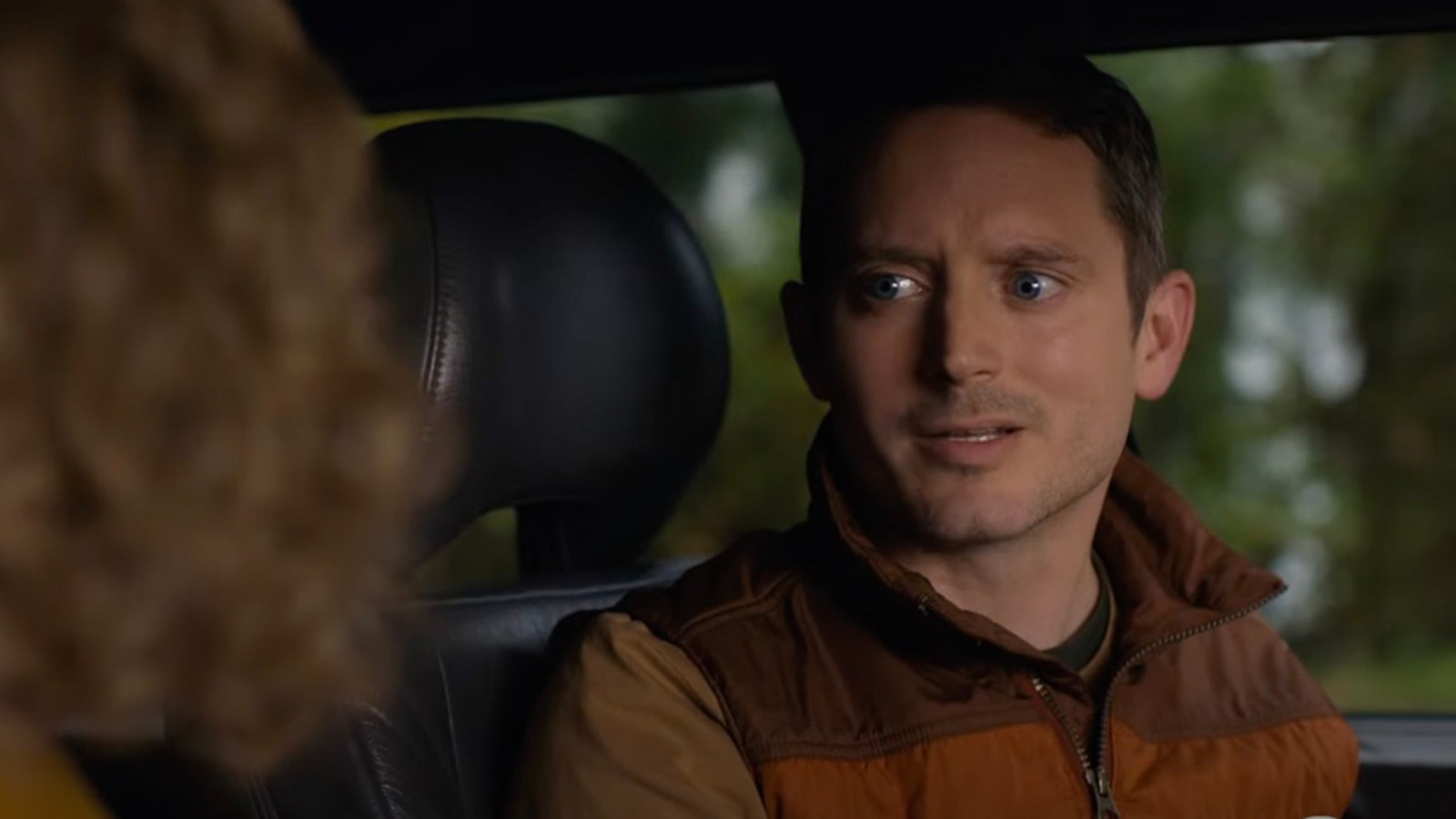 Elijah Wood Made A Stealth Appearance In Yellowjackets' Season 2 Premiere