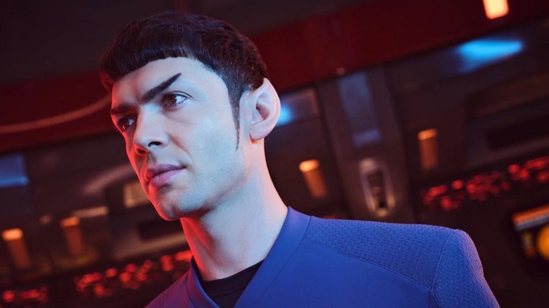 Ethan Peck raising an eyebrow in Star Trek: Strange New Worlds