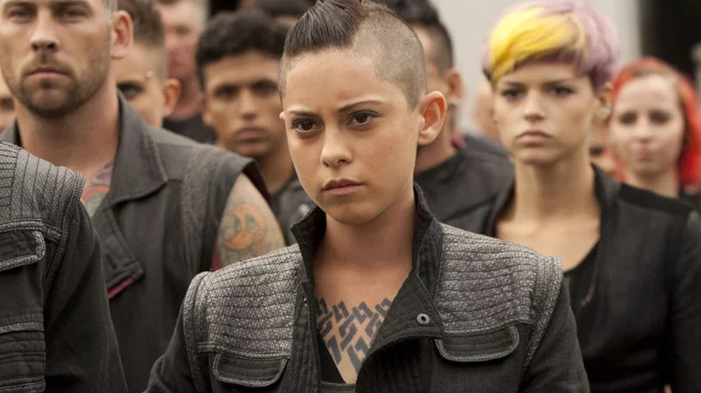 Rosa Salazar's Lynn wearing black in The Divergent Series: Insurgent