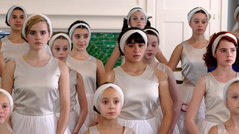 The three Fossil sisters attending ballet class