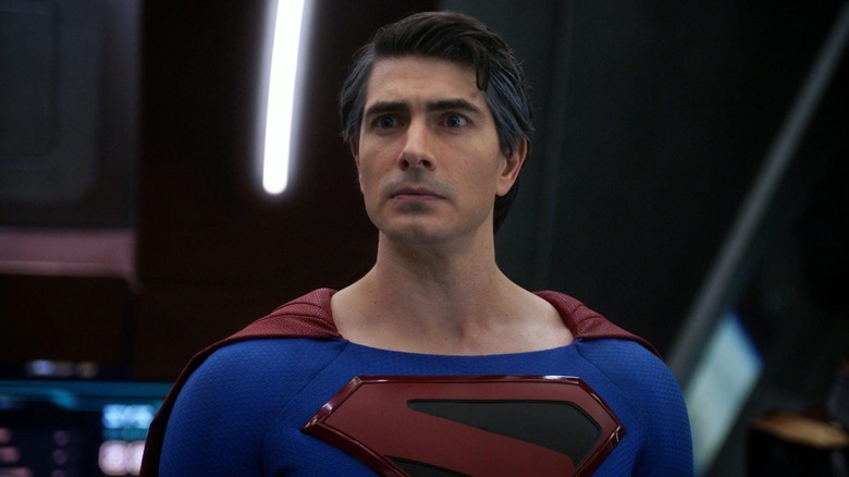 Brandon Routh as Superman shouting in Crisis on Infinite Earths