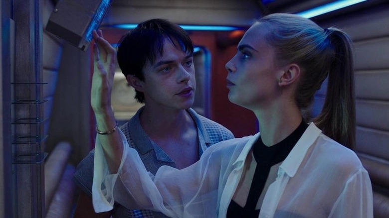 the least interesting characters in VALERIAN look at each other