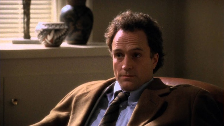 Bradley Whitford blinds pen The West Wing	