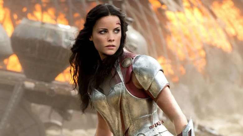 Jaimie Alexander as Sif in Thor: The Dark World