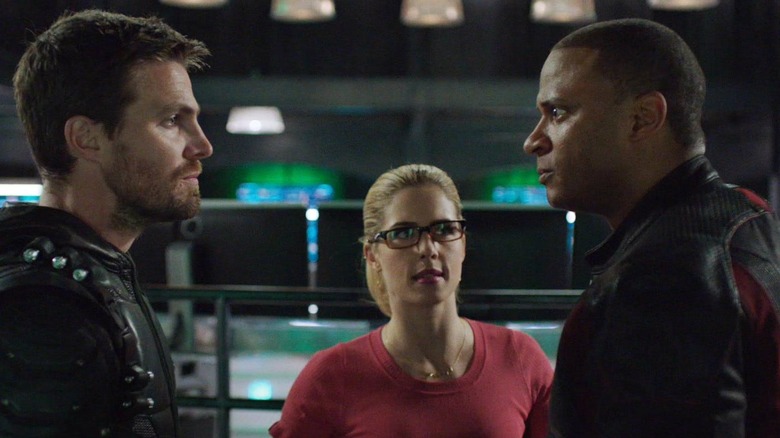 Arrow's Oliver and John Diggle face off near Felicity