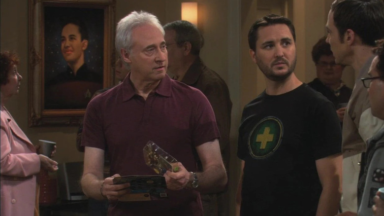 Brent Spiner holding action figure Big Bang Theory