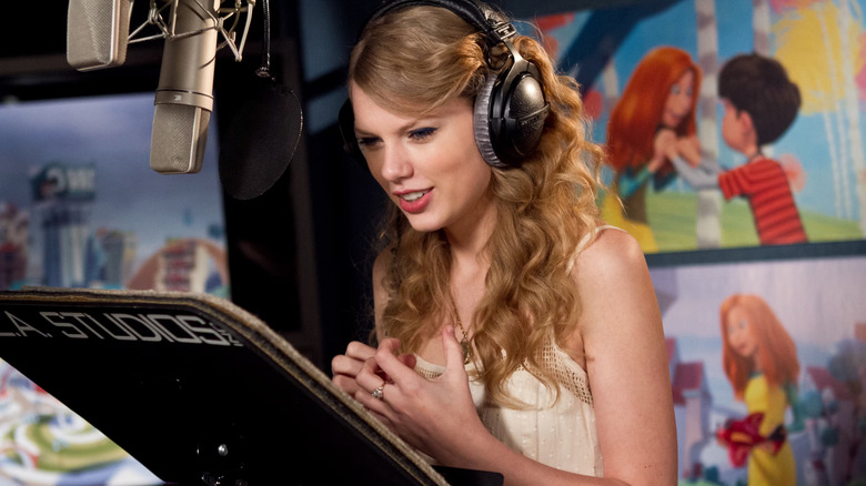 Taylor Swift recording lines as Audrey for The Lorax (2012)