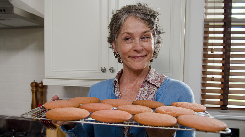 Carol bakes cookies