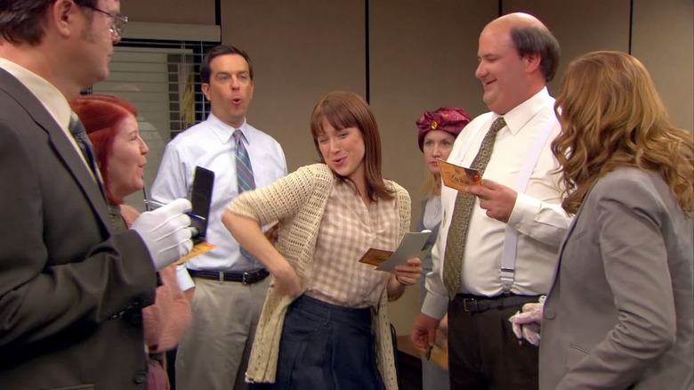 Jenna Fischer in "Murder" on "The Office"