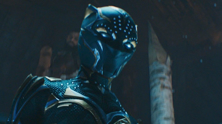 new black panther suit wakanda forever