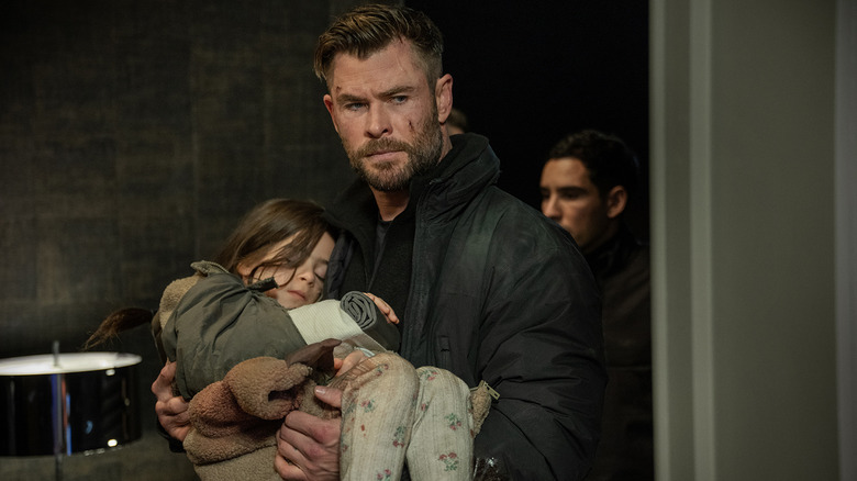 Chris Hemsworth in Extraction 2