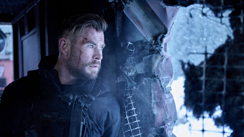 Chris Hemsworth in Extraction 2