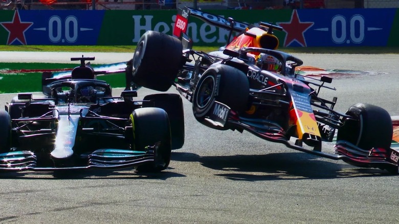 Two Formula One cars rub wheels in Drive to Survive