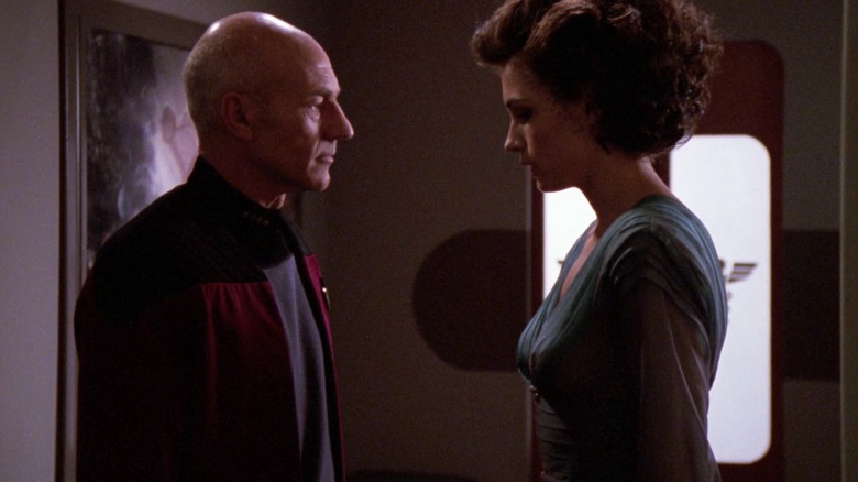 Star Trek: a próxima geração, o companheiro perfeito, Picard