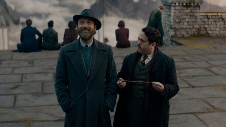 Jude Law and Dan Fogler in Fantastic Beasts: The Secrets of Dumbledore