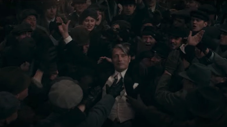 Mads Mikkelsen in Fantastic Beasts: The Secrets of Dumbledore