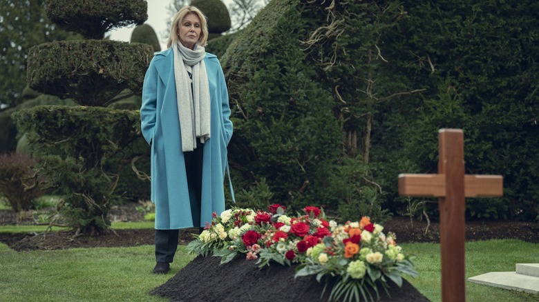 Judith at Joe's grave in Fool Me Once