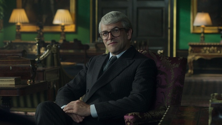 Johnny Lee Miller as John Major 