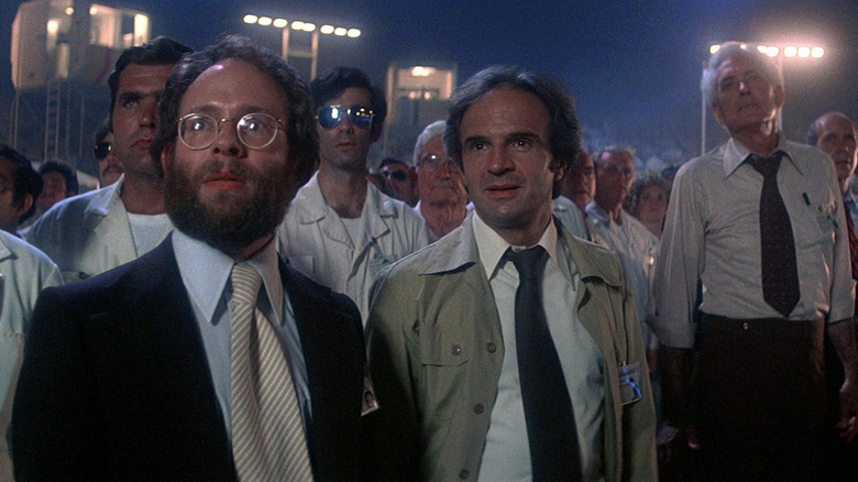 Richard Dreyfuss and François Truffaut in Close Encounters of the Third Kind