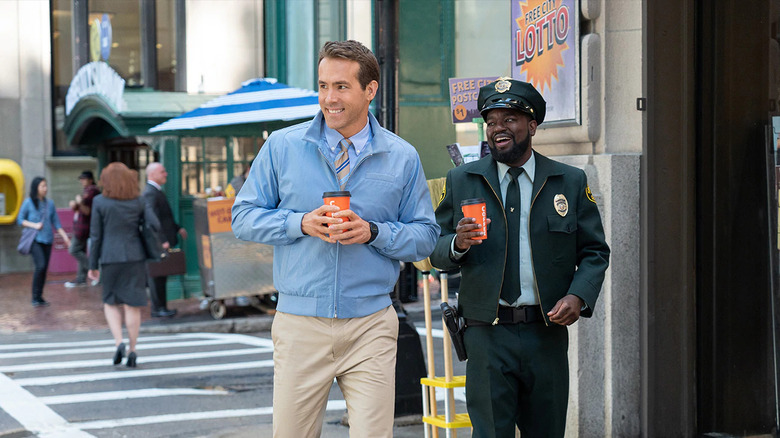 Ryan Reynolds cop get coffee